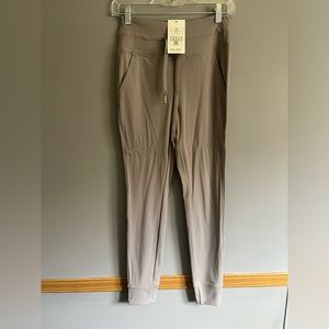 Halara Cloudful Air Jogger